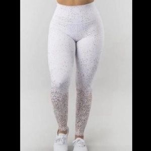 BuffBunny NWT White & Rose Gold Leggings (XS)
